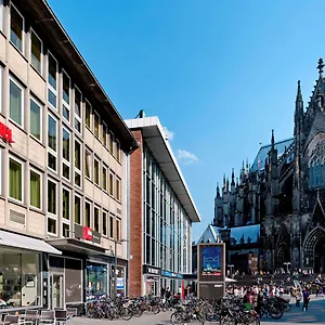 ibis-hotel-koln-am-dom.topcolognehotels.com/